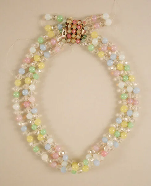 Necklace — House of Chanel