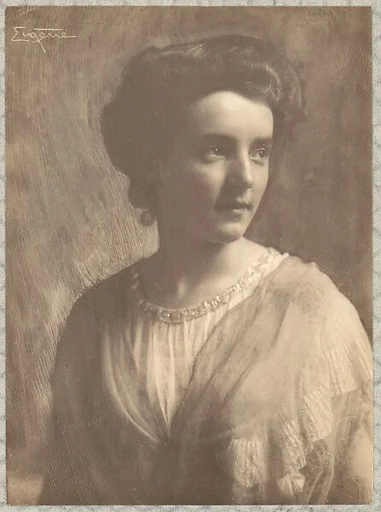 Lise Lotte Lindström