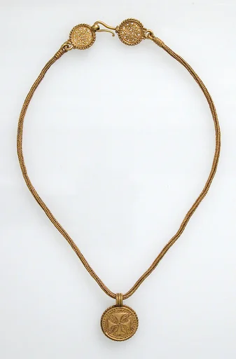 Gold Necklace with Pendant Cross