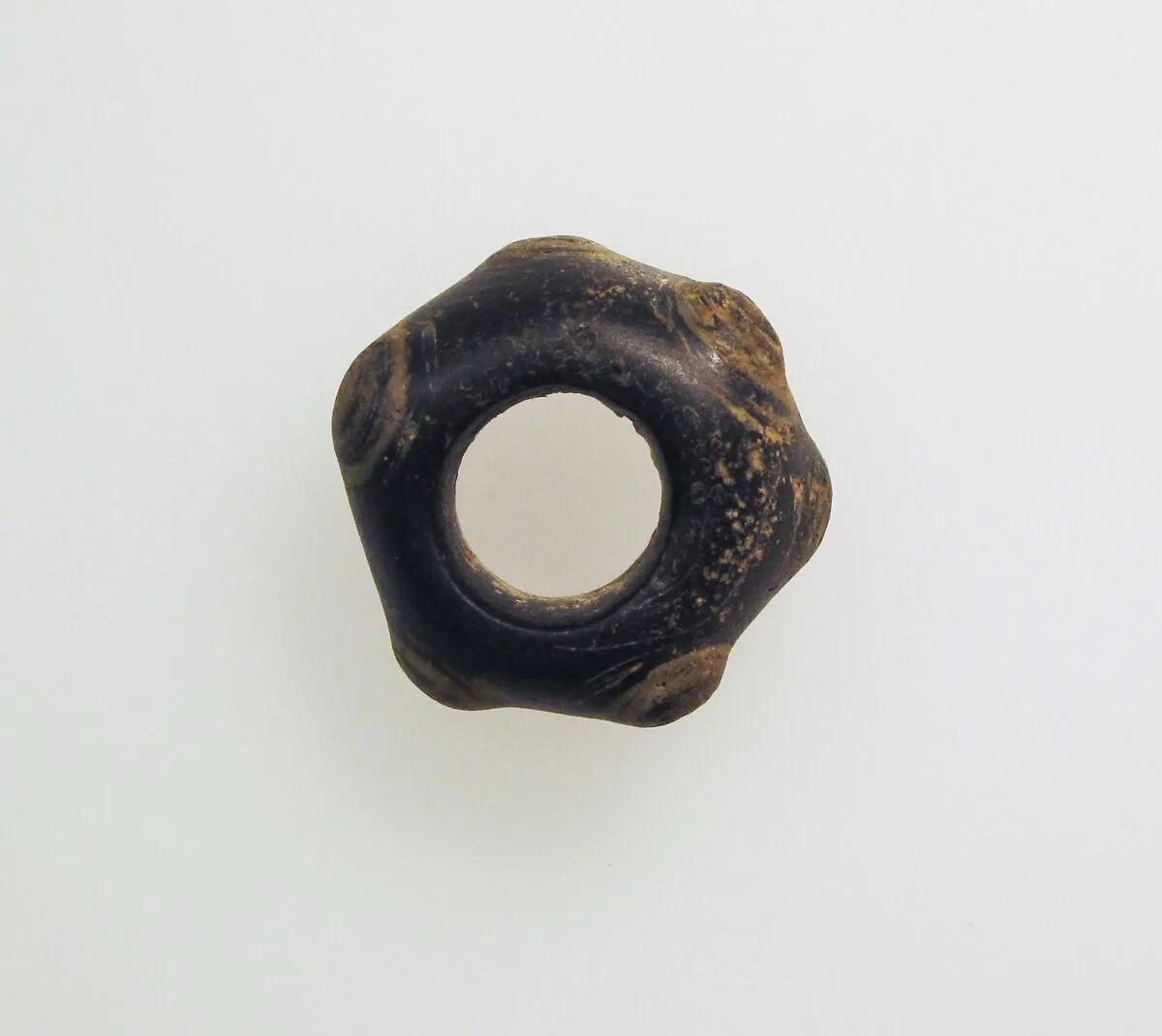 Bead — Unknown