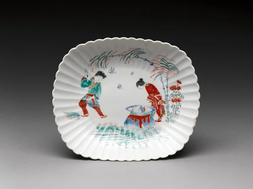 Dish with the story of "Hob in the Well"