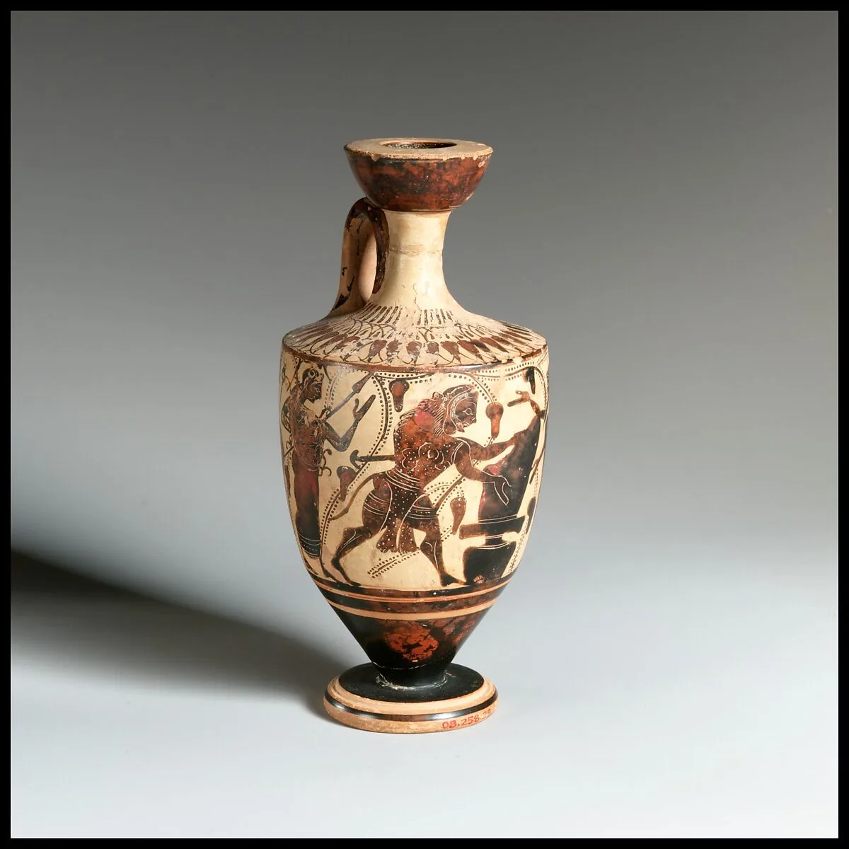 Terracotta lekythos (oil flask) — Class of Athens 581.1
