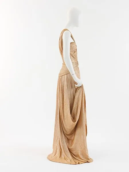 Evening dress — Gabrielle Chanel|House of Chanel