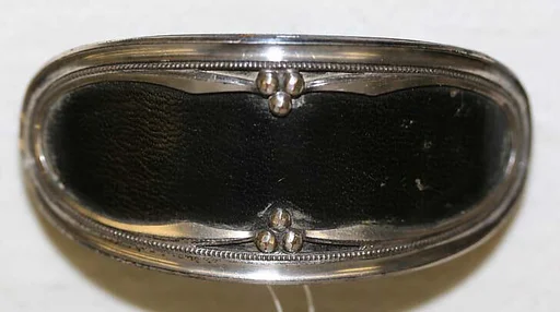 Shoe buckles