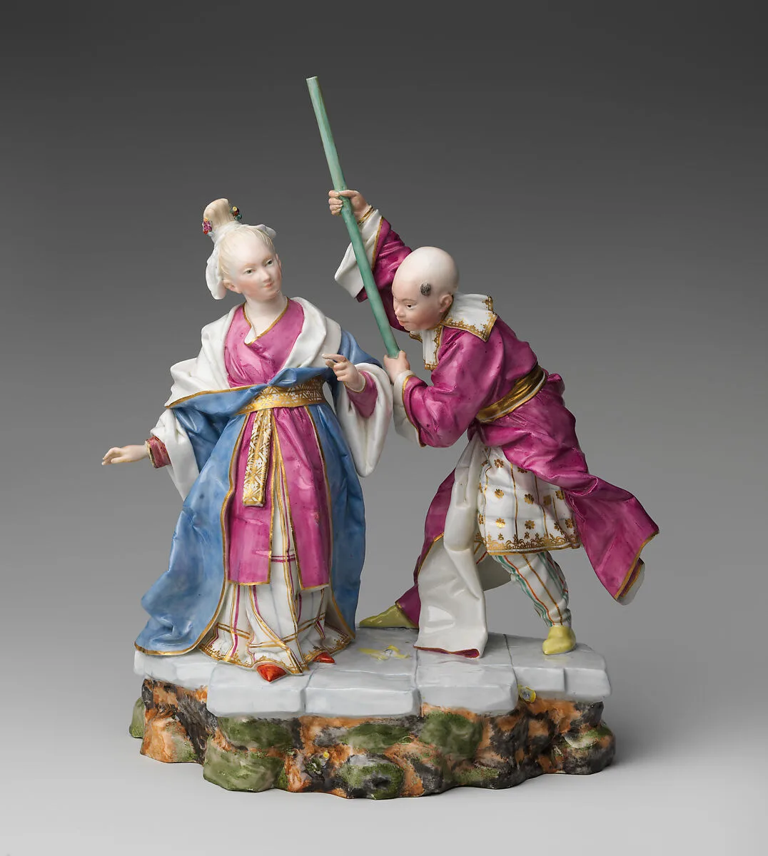 Chinese woman and servant — Höchst Manufactory