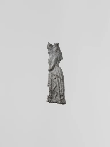 Statuette of a woman votary