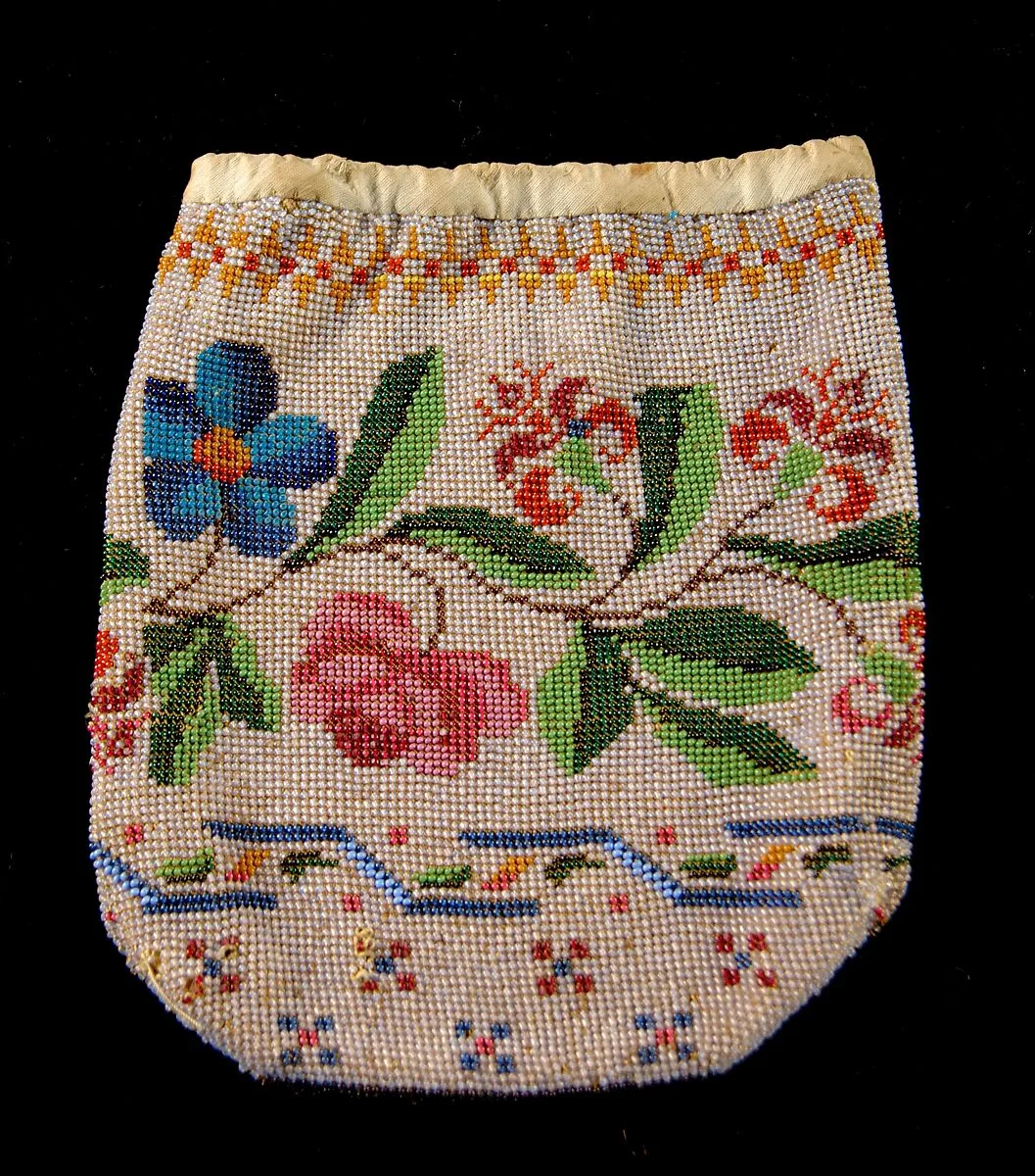Pouch — Unknown