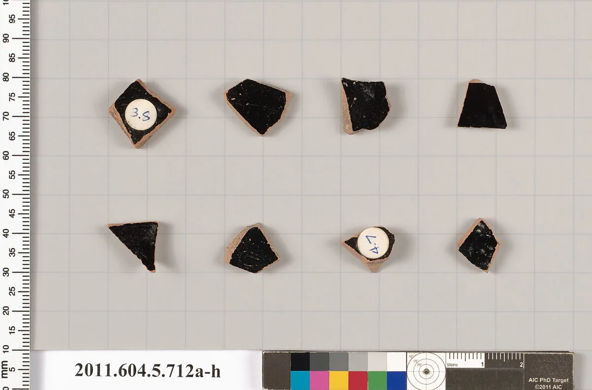 Terracotta fragments of kylikes (drinking cups) — Unknown