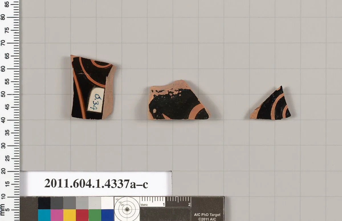 Terracotta fragments of kylikes (drinking cups) — Unknown