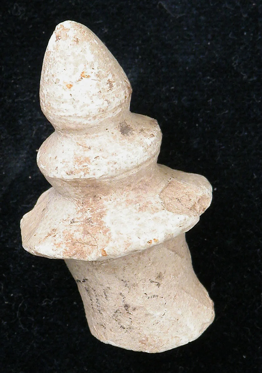 Fragment of a Turban-Shaped Thumb Rest — Unknown