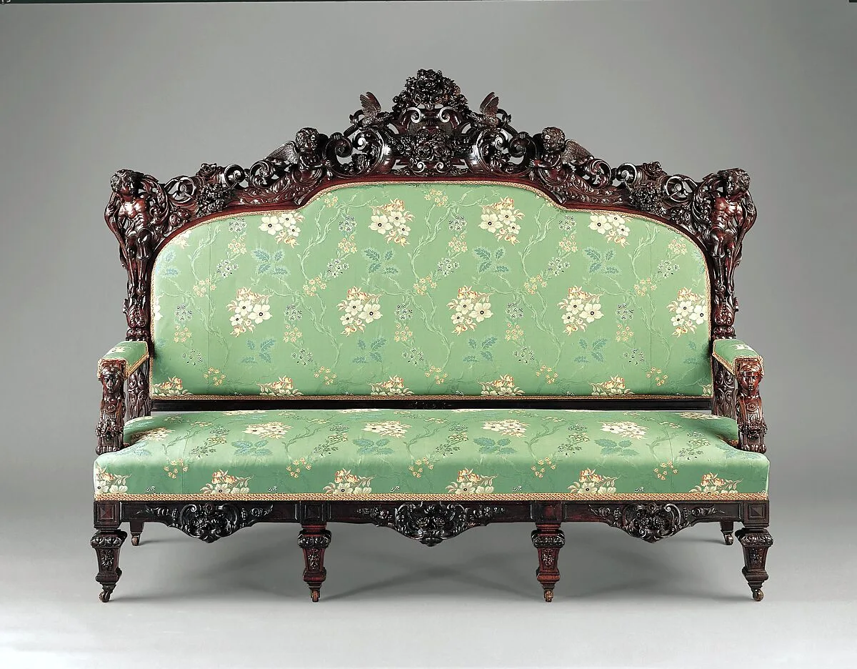 Sofa — Julius Dessoir