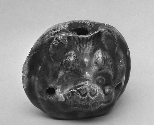 唐  三彩陶珠|Ornament with animal face