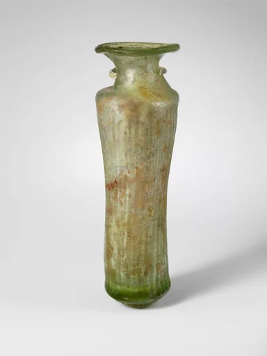 Glass bottle