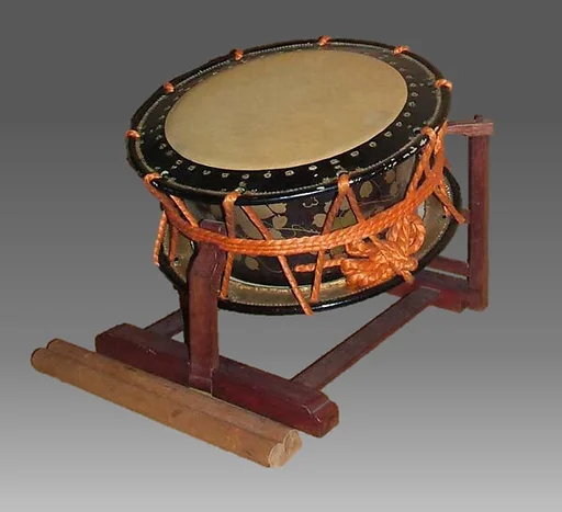 Shime-Taiko (締め太鼓)