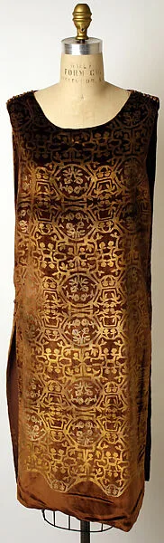 Evening dress — Maria Monaci Gallenga