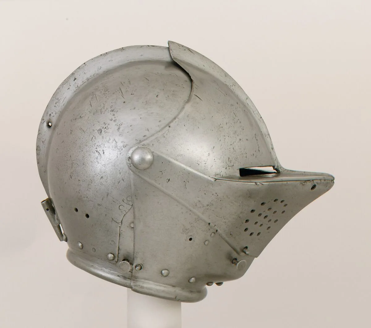 Close-Helmet for the Tournament on Foot — Unknown