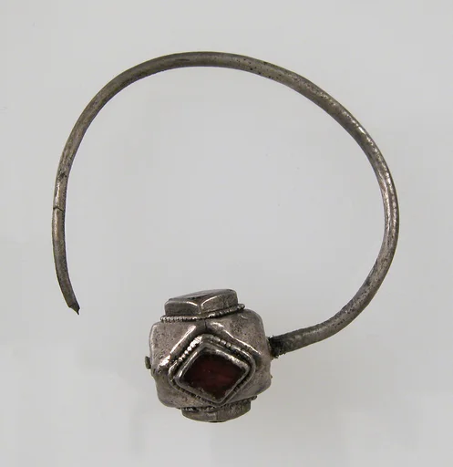 Earring