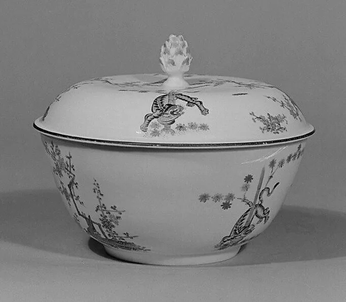 Bowl with cover — Meissen Manufactory