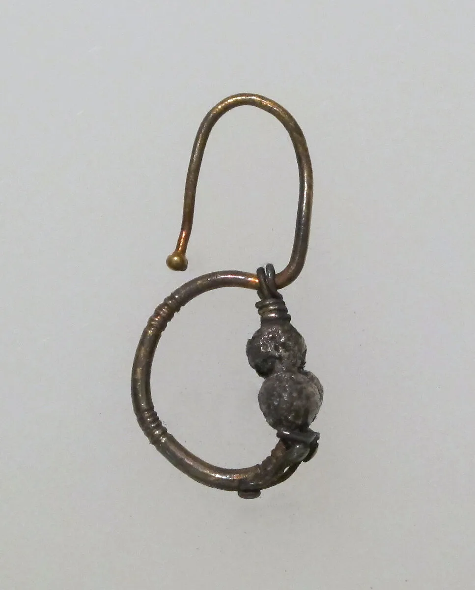Earring, delta-shaped with beads — Unknown