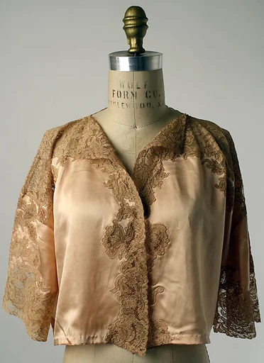 Bed jacket