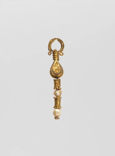 Earring