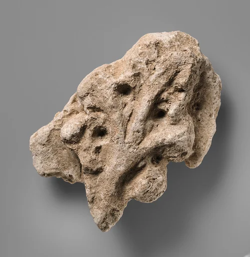Relief fragment