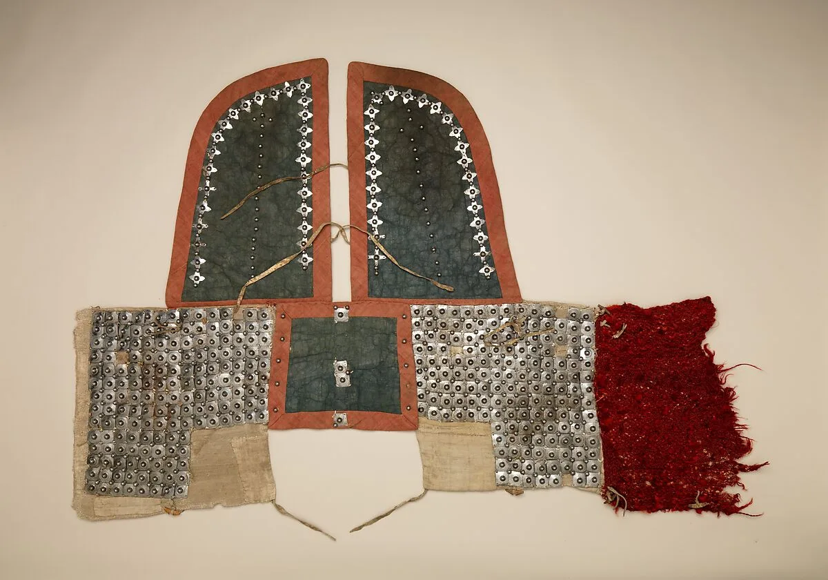 Crinet and Shoulder Defense for a Horse — Unknown