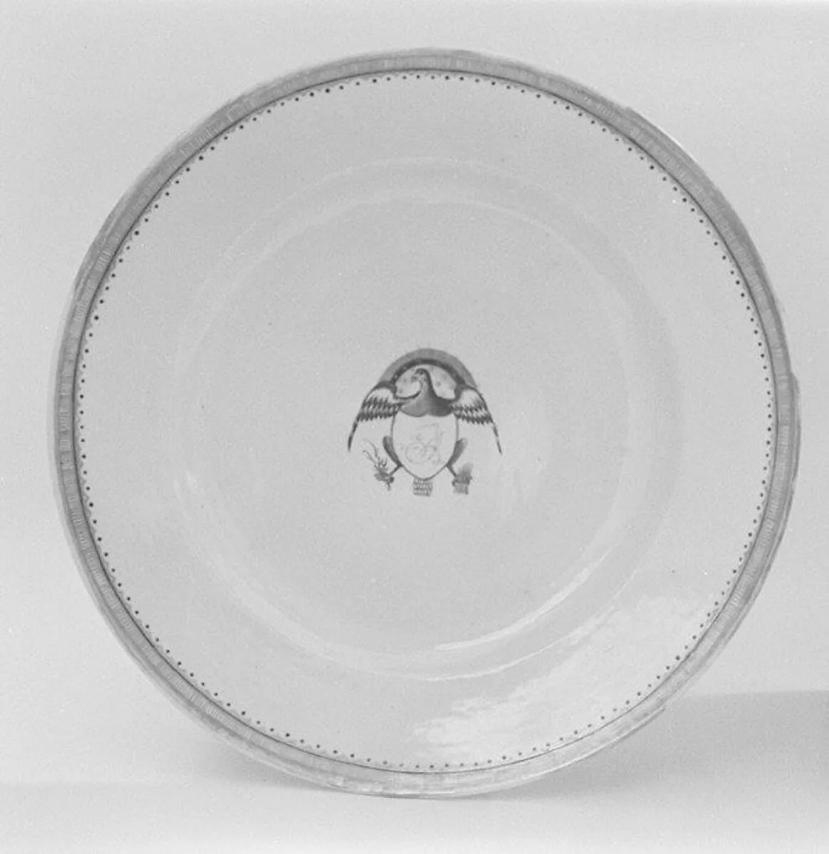 Plate (part of a service) — Unknown