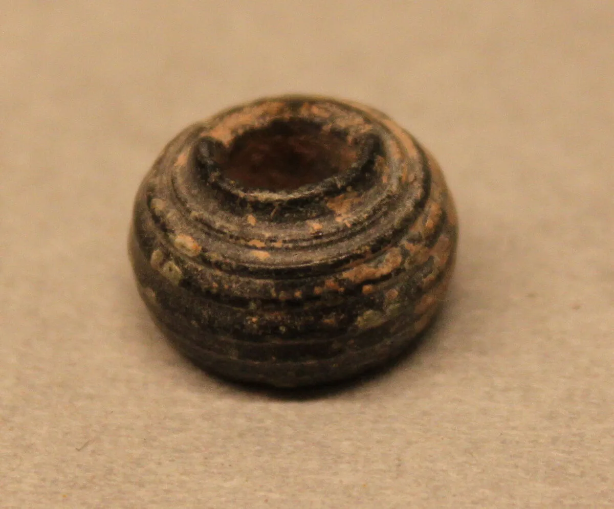 Bead — Unknown