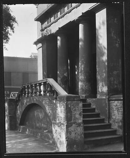 [Stairway and Colonnade, Savannah, Georgia]