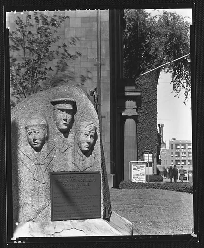 [Veterans' Monument Outside City Hall, Bridgeport, Connecticut]