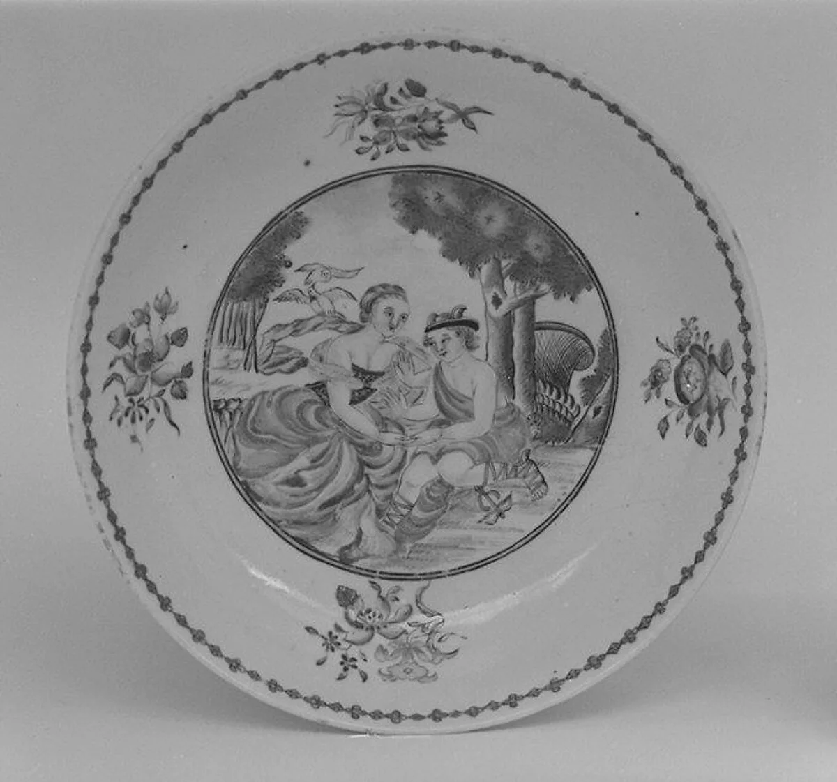 Saucer (part of a service) — Unknown