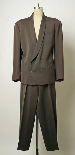 Suit