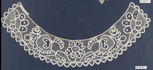 Collar