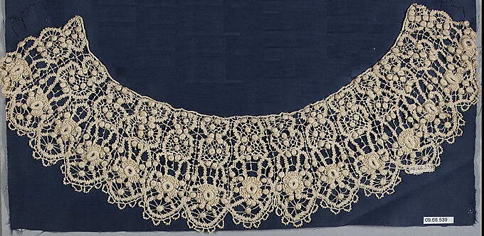 Collar — Unknown