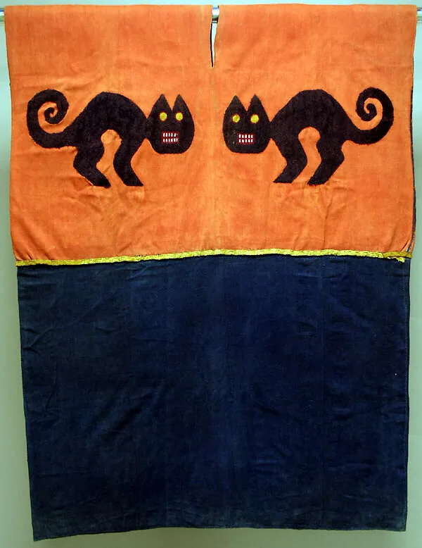 Sleeveless Tunic — Unknown