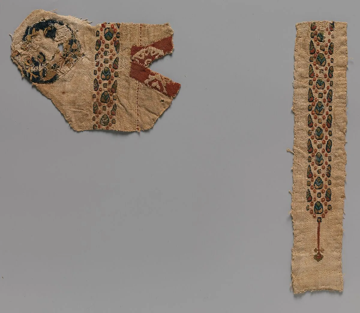 Tunic Fragments with Scattered Design — Unknown