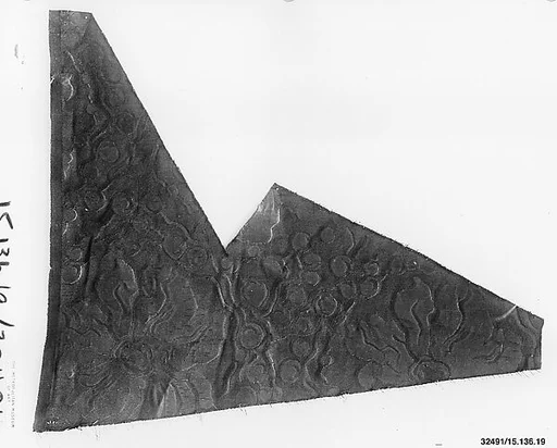 Textile fragment