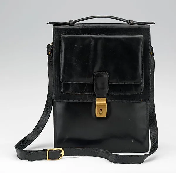 Shoulder bag — Unknown