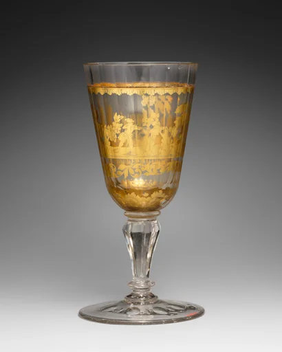 Standing cup
