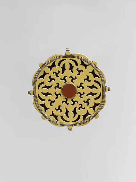 Pectoral Disc Ornament — Unknown