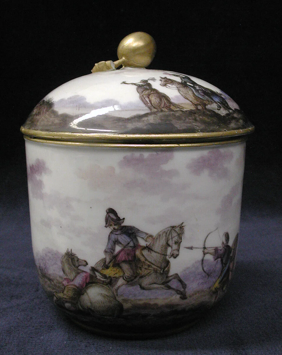 Sugar bowl (part of a service) — Capodimonte Porcelain Manufactory