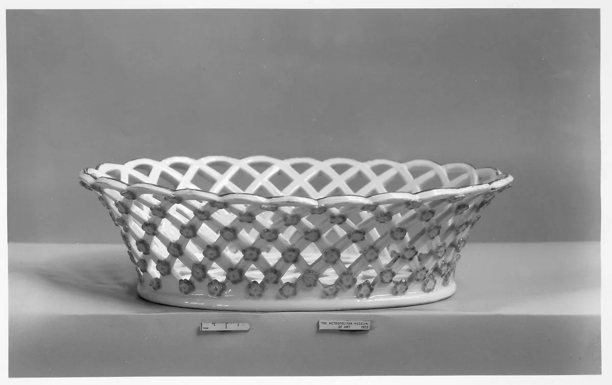 Dish — Meissen Manufactory