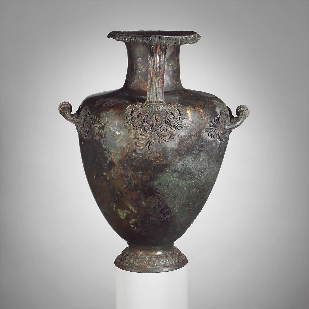 Bronze hydria (water jar) — Unknown