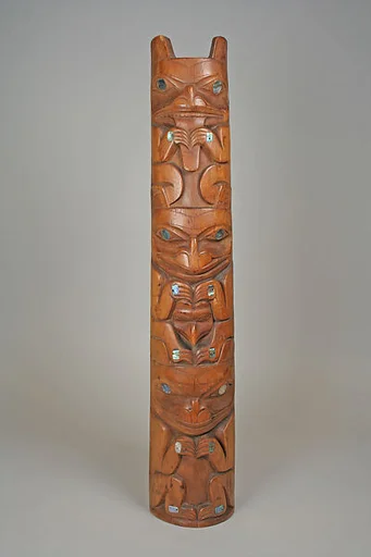 Totem Pole Model