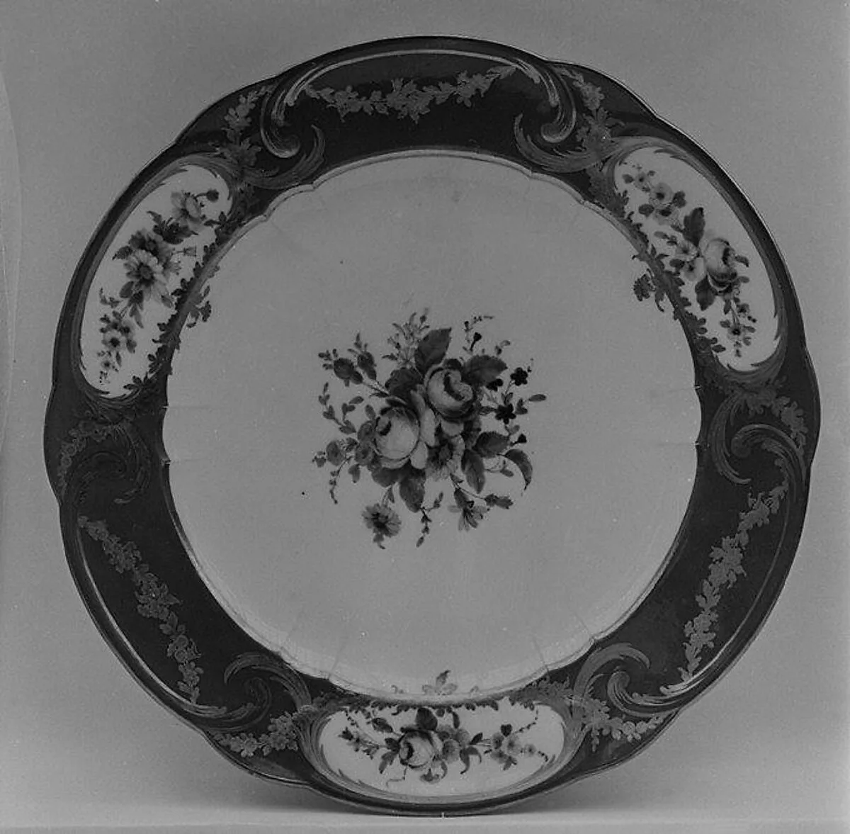 Plate (Assiette à palmes) (1 of 102) (part of a service) — Sèvres Manufactory|Michel-Gabriel Commelin