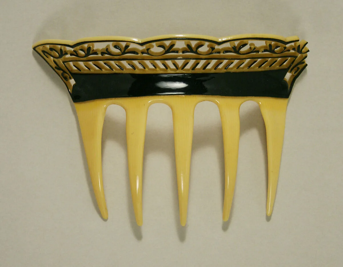 Comb — Unknown