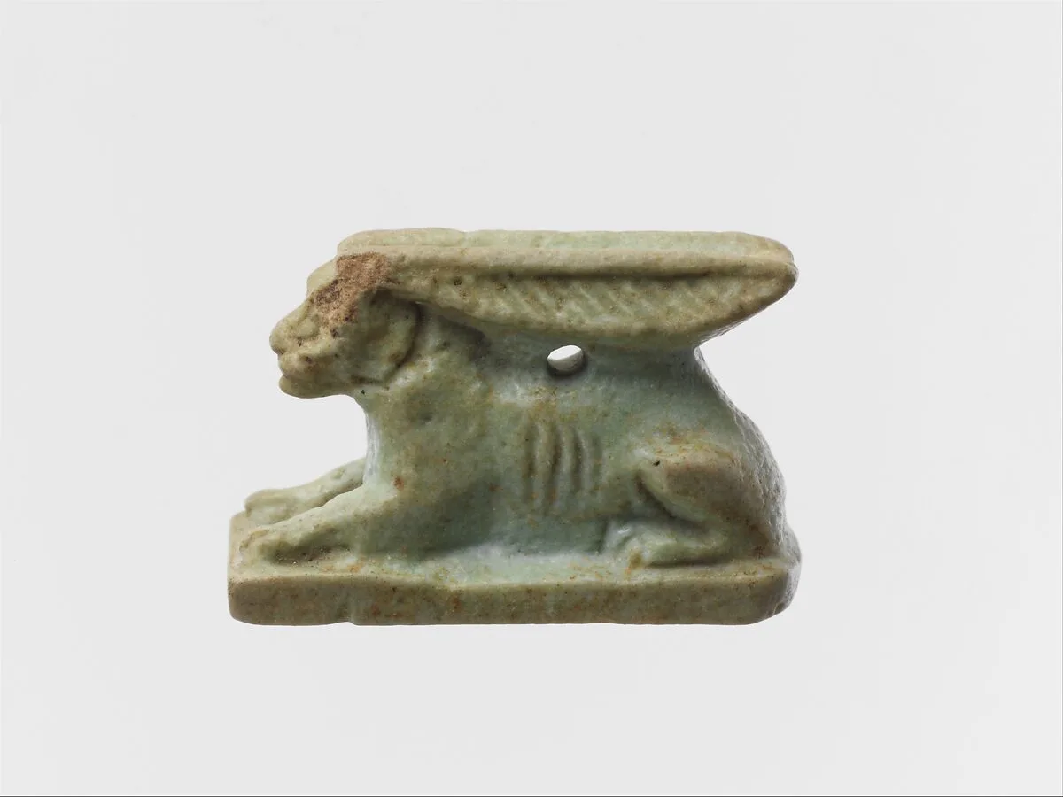Faience amulet in the form of a hare — Unknown