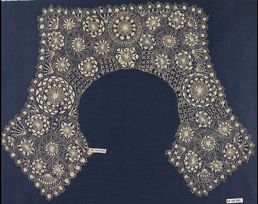 Collar