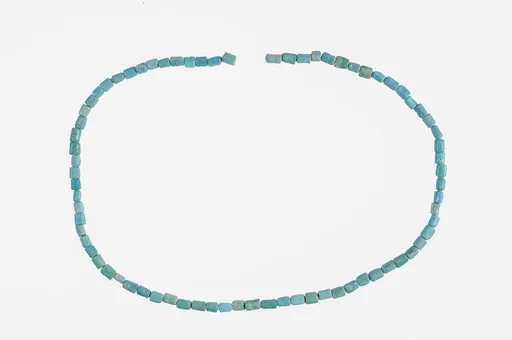 String of Short Cylindrical Beads
